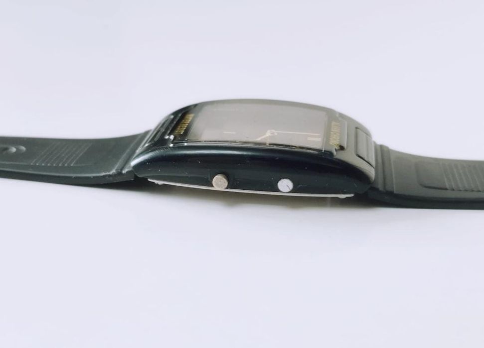 Ceas vechi Casio AQ-47 756