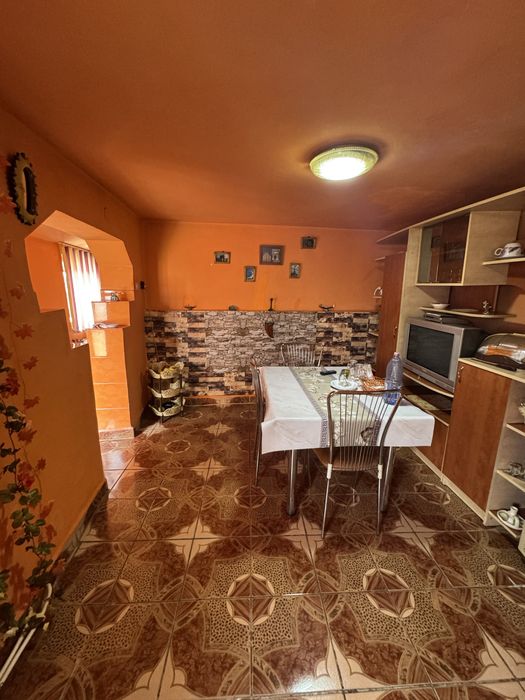 Inchiriez locuinta - Schela Cladovei