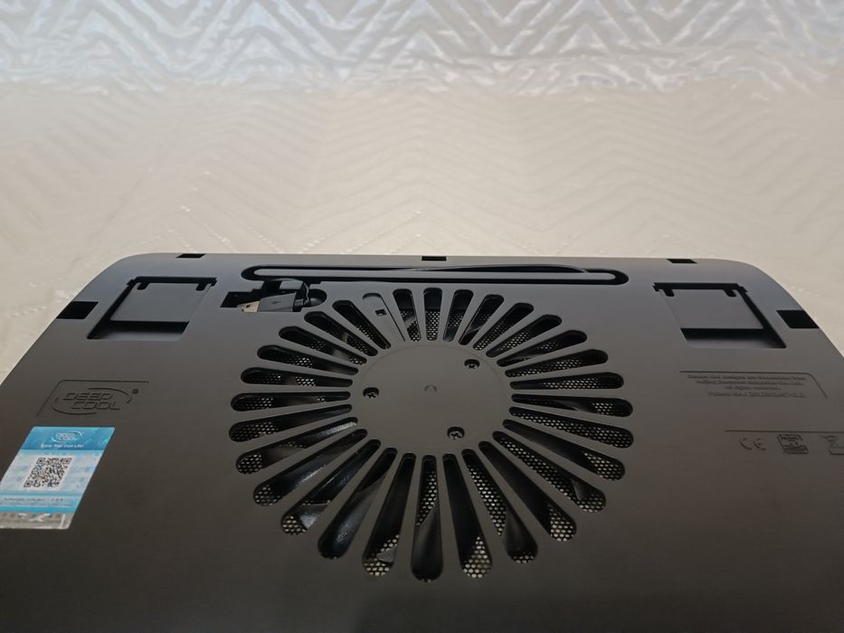 Охладител за лаптоп