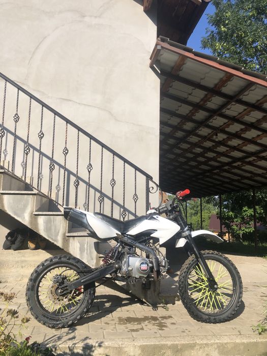 schimb cross 125
