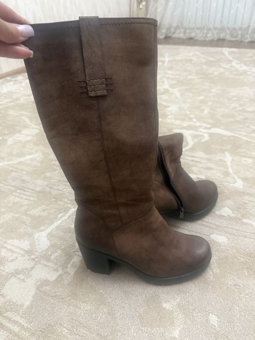 Продам сапоги осенние