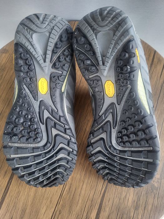 Туристически обувки Merrell 38.5
