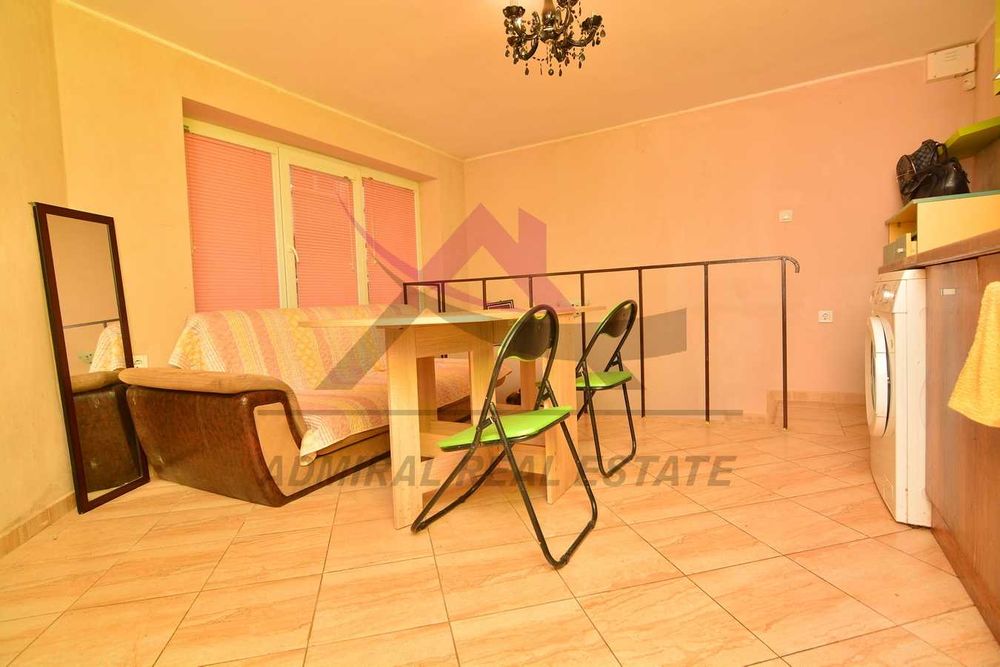 Дава се под наем Двустаен апартамент в Варна, Колхозен пазар - 40 кв.м за 306 € - Снимка #2