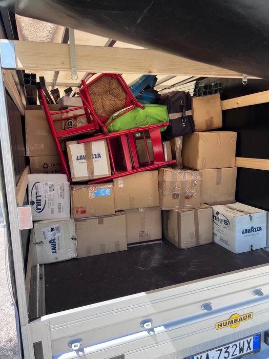 Remorca Humbaur 2 axe , cu prelata si obloane demontabile !