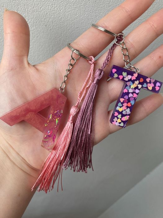 Ключодържател буква от епоксидна смола