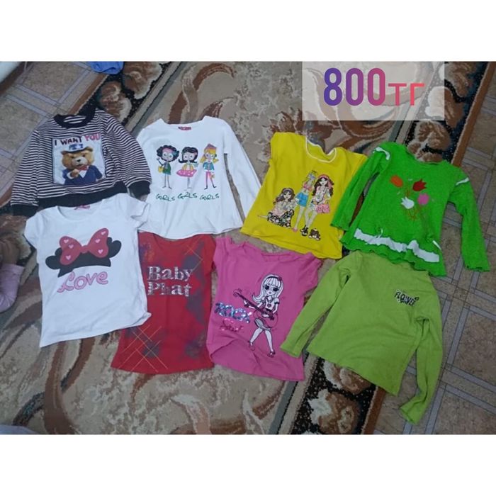 Продам детские платья