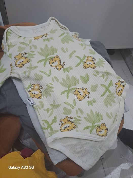 Отдам даром детские вещи