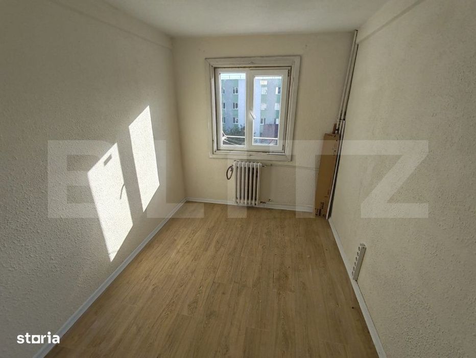 Garsoniera, etaj 3, zona Burdujeni — fotografia 1