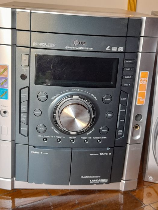 Музыкальний центр диск к,ойадигон ,касета к,ойдигони хам бор 2 та кало