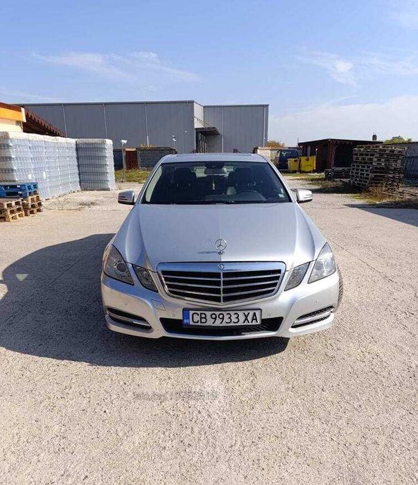 Mercedes-Benz E 220, Ръчна