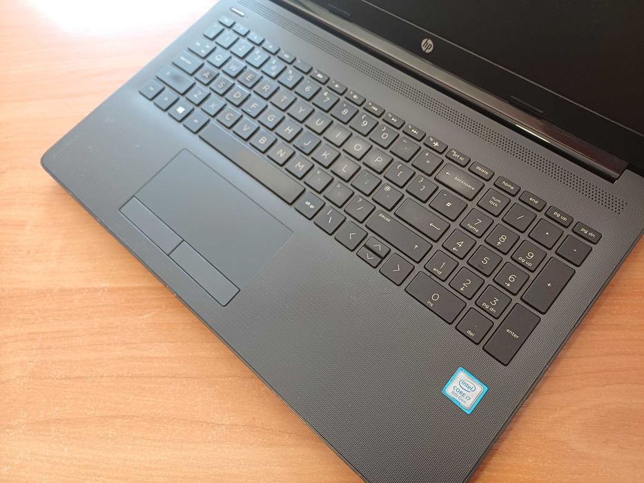 15.6' HP Core™i7-8th/8GB DDR4/240GB SSD с бат. 5 часа