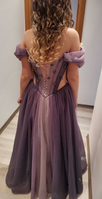 Официална бална рокля