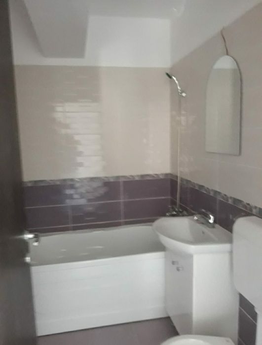 Apartament 2 camere mobilat complet – balcon închis – etaj 2/5 cu lift