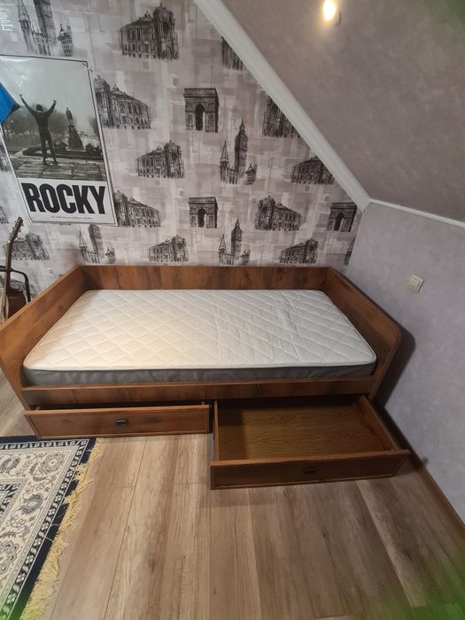 Продам кровать подростковая