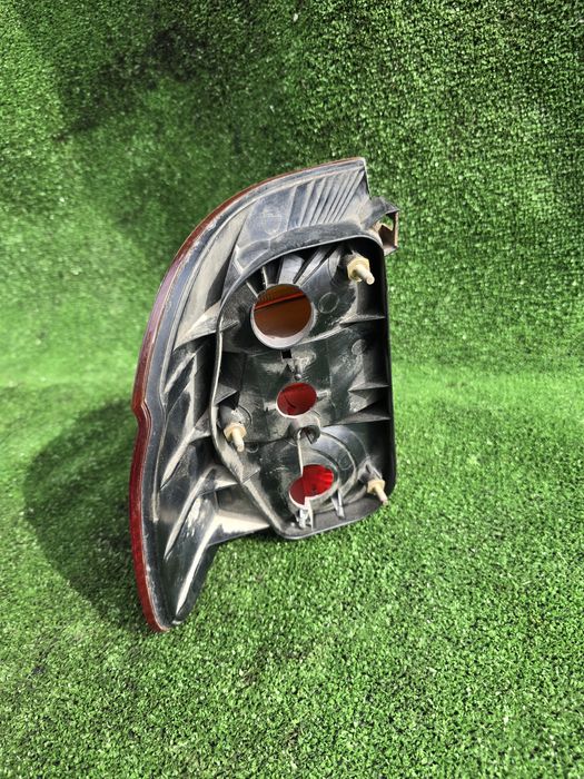 Стоп сигнал правый БМВ Е39 Bmw 525 E39 528 универсал