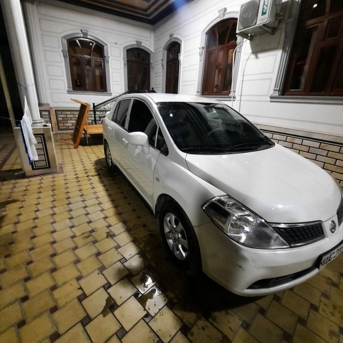Nissan tiida avtomat kropka 2008 yil
