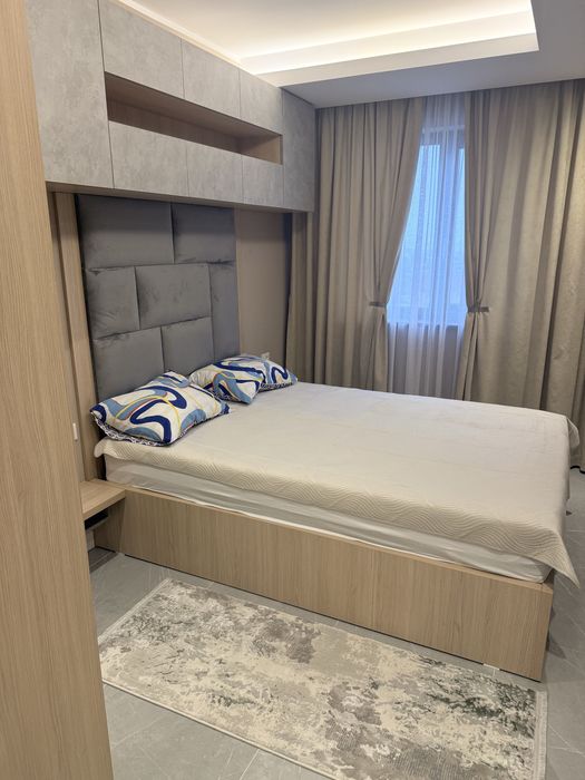 Propietar Inchiriez apartament 3 camere