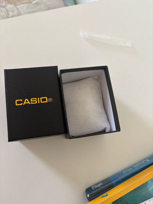 Часы Hublot с коропкои Casio