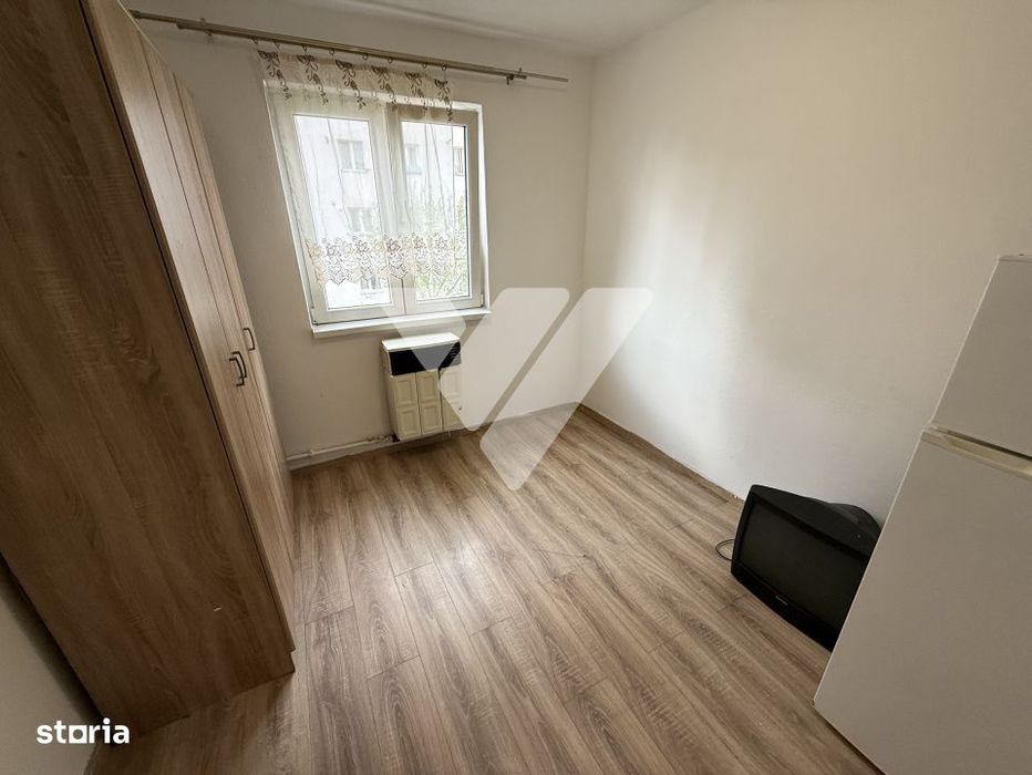 Garsoniera de vanzare etaj 1 zona Stefan cel Mare Sibiu