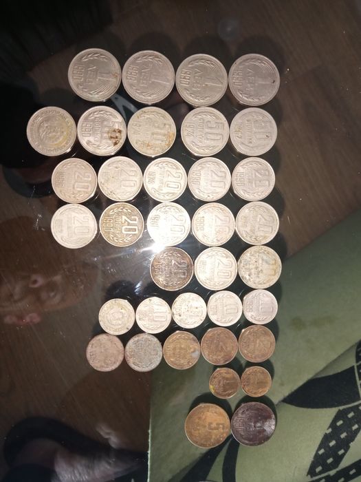 Стари български монети