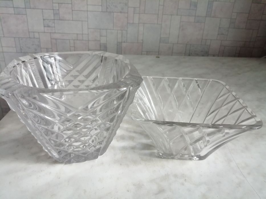 Посуда, стаканы, салатики, вилки