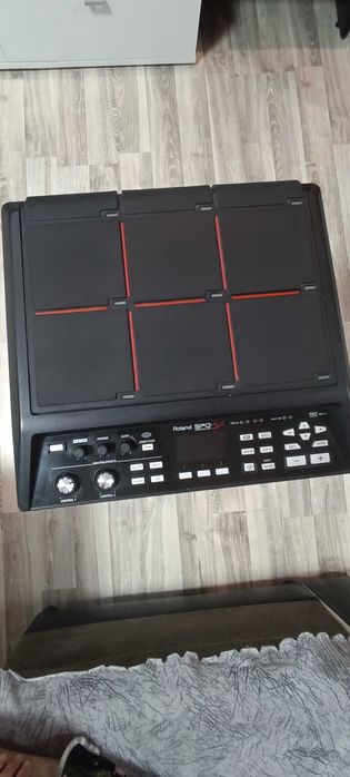 Семпъл пад Roland spd-sx