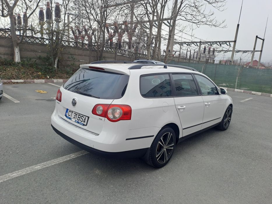 Vând vw Passat b6 an 2008 motor 2.0tdi 140cai Bmp întreținut Acte vall