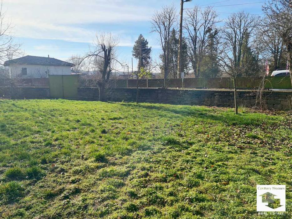 ЕКСКЛУЗИВНО! Готова за живеене къща в село Стамболово