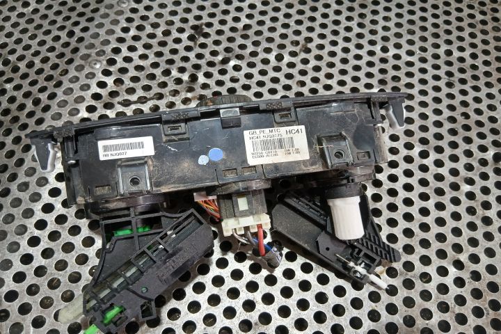 Comanda AC 97250-C8410 97250-C8410 Hyundai i20 a 2-a generatie (GB)