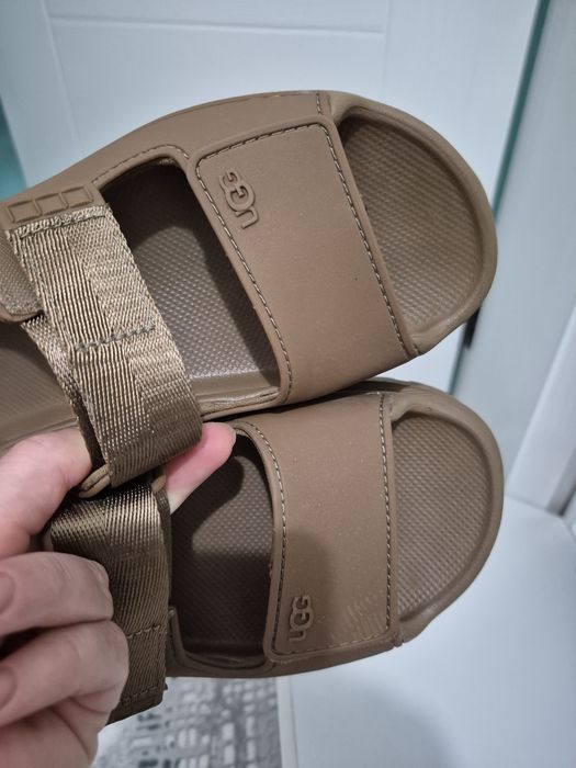 Ugg 36 номер        сандали