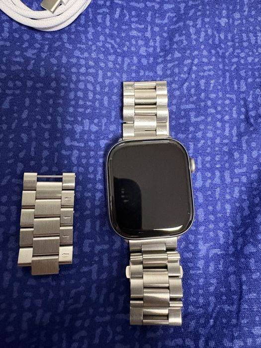 Apple Watch s11 46mm 2 години гаранция