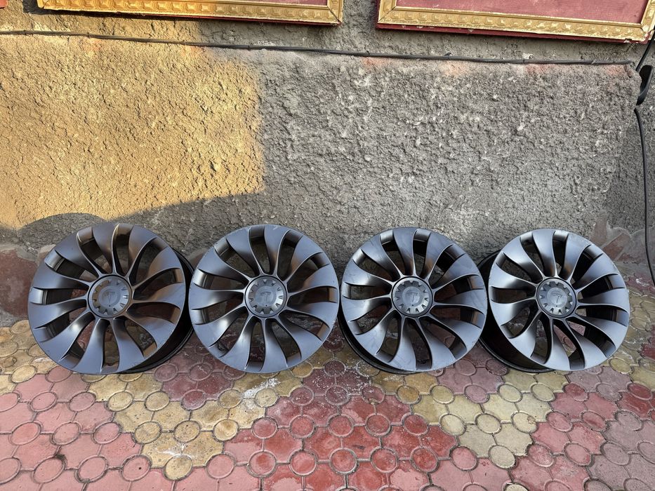 Джанти 20 Цола за Тесла 3 Performance Оригинални OEM Tesla Überturbine