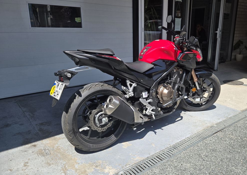 Honda CB 500 FA An 2023 7300 km.
