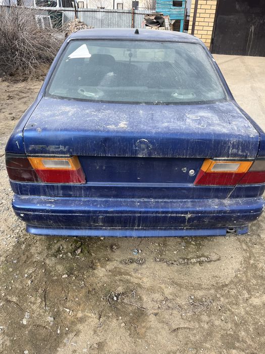 Ниссан примера 1.6