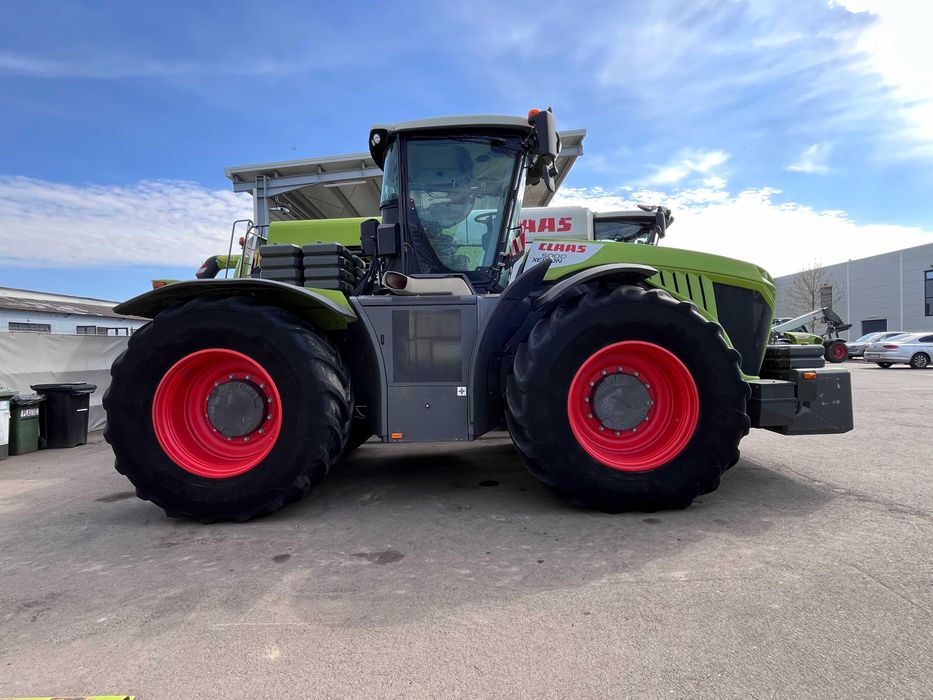 Tractor CLAAS XERION 5000 S5- PROMOTIE