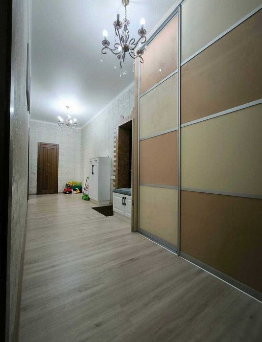 Продам 3 ком квартира РН Каз Театра