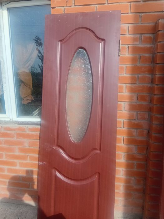 Срочно продаю двери