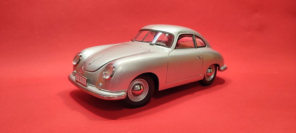 1:18 Porsche 356 coupe