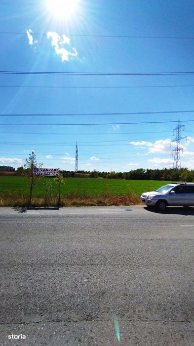 Terenuri intravilane 4550 MP, deschidere la stradă 32 m