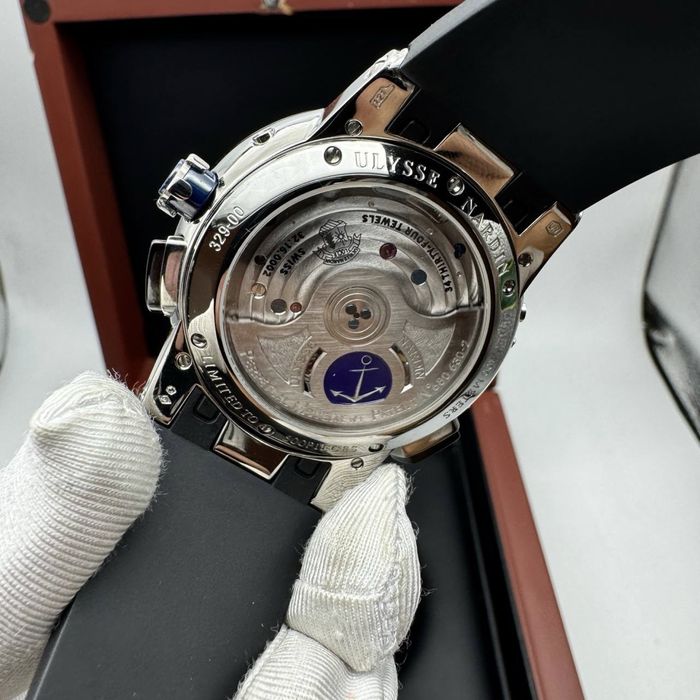 Ulysse Nardin Gmt - Perpetual Calendar Black ( ETA )