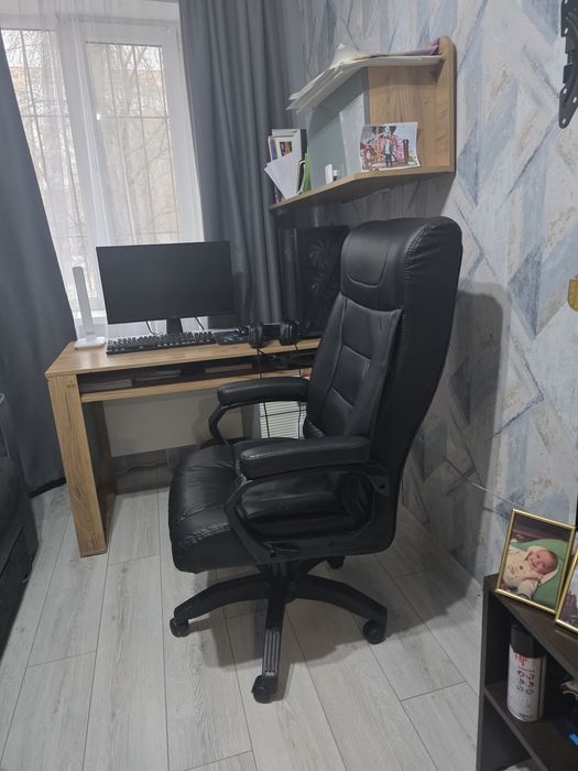 Продам офисное кресло