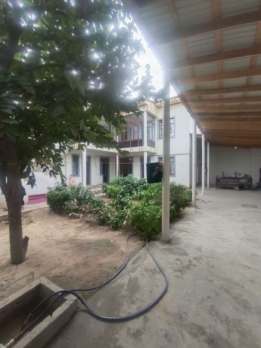 Арзон ховли сотилади