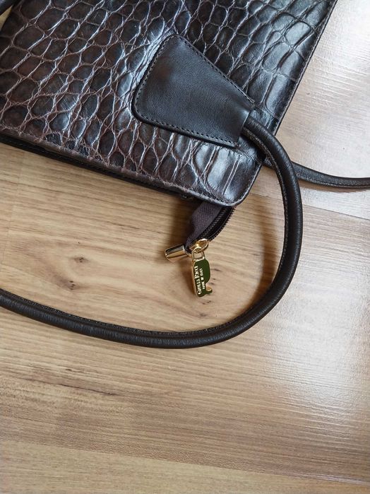 Дамска елегантна кожена чанта