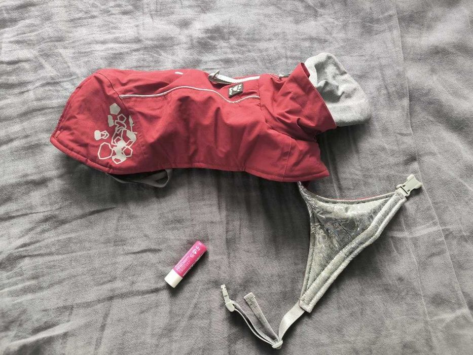 Якета за кучета Hurtta, различни размери