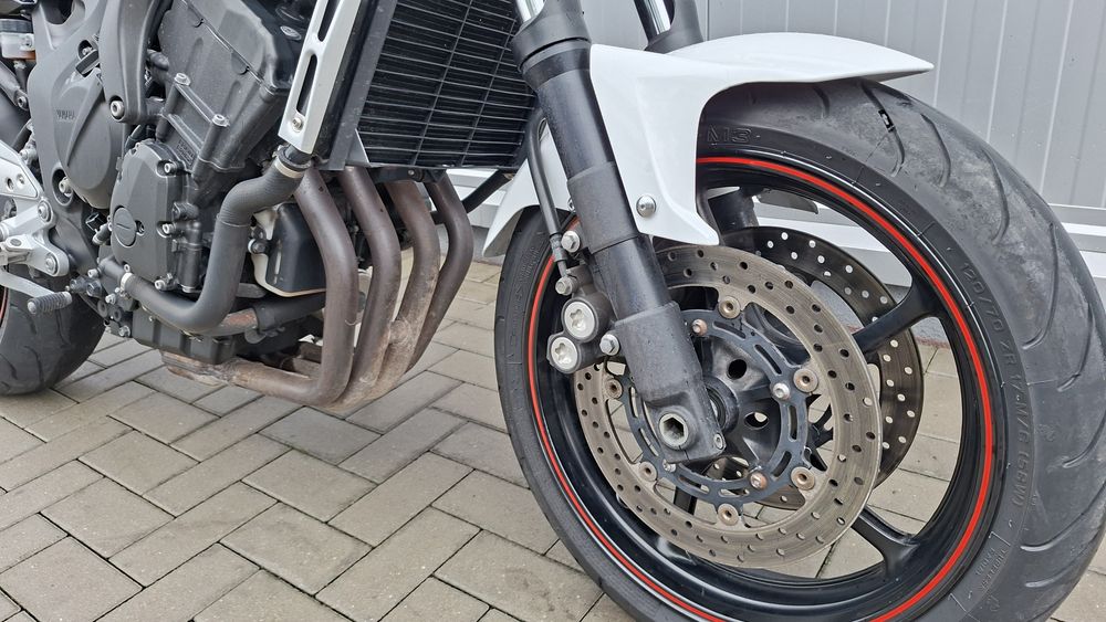 MotoFly vinde Yamaha Fz6 S2