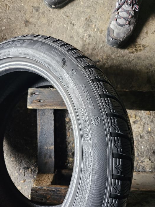 2 anvelope iarna 225 50 17 Dunlop Runflat