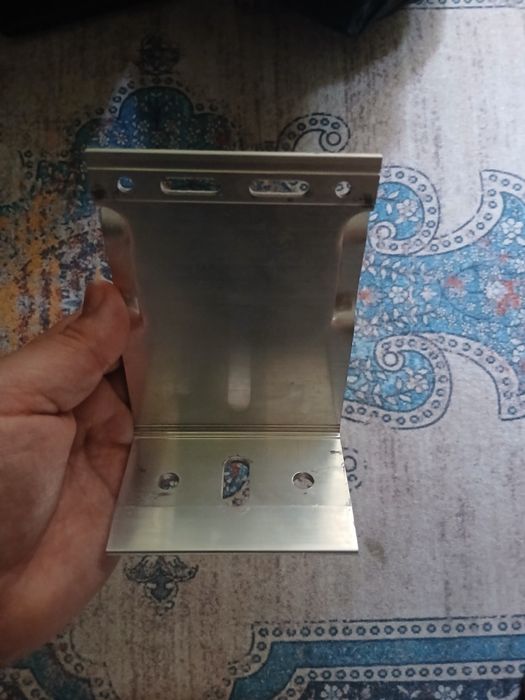 Console aluminiu fatade ventilatie