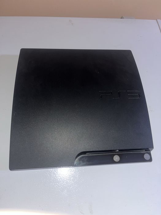 Consola PS3+FIFA18 de vanzare