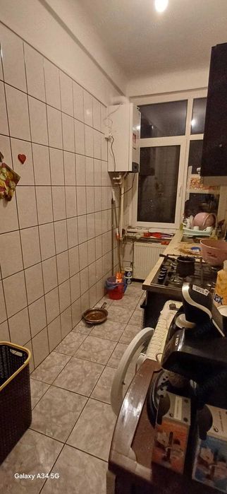 ap la curte cu 2 camere unirii cartierul evreiesc