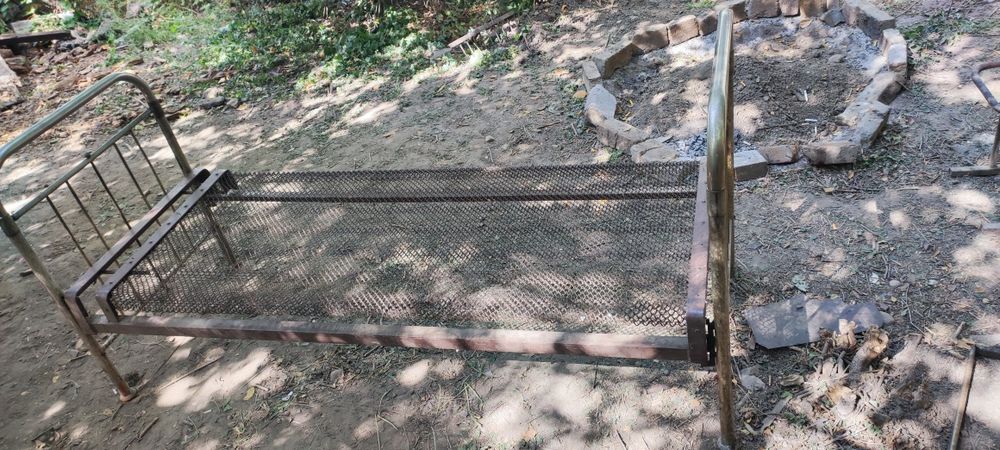 Продам кровать металлическую!